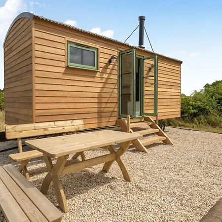Shepherds Rest - Shepherds Hut - New For 2026 *