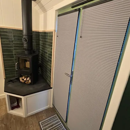 Shepherds Rest - Shepherds Hut - New For 2026 * Liverton